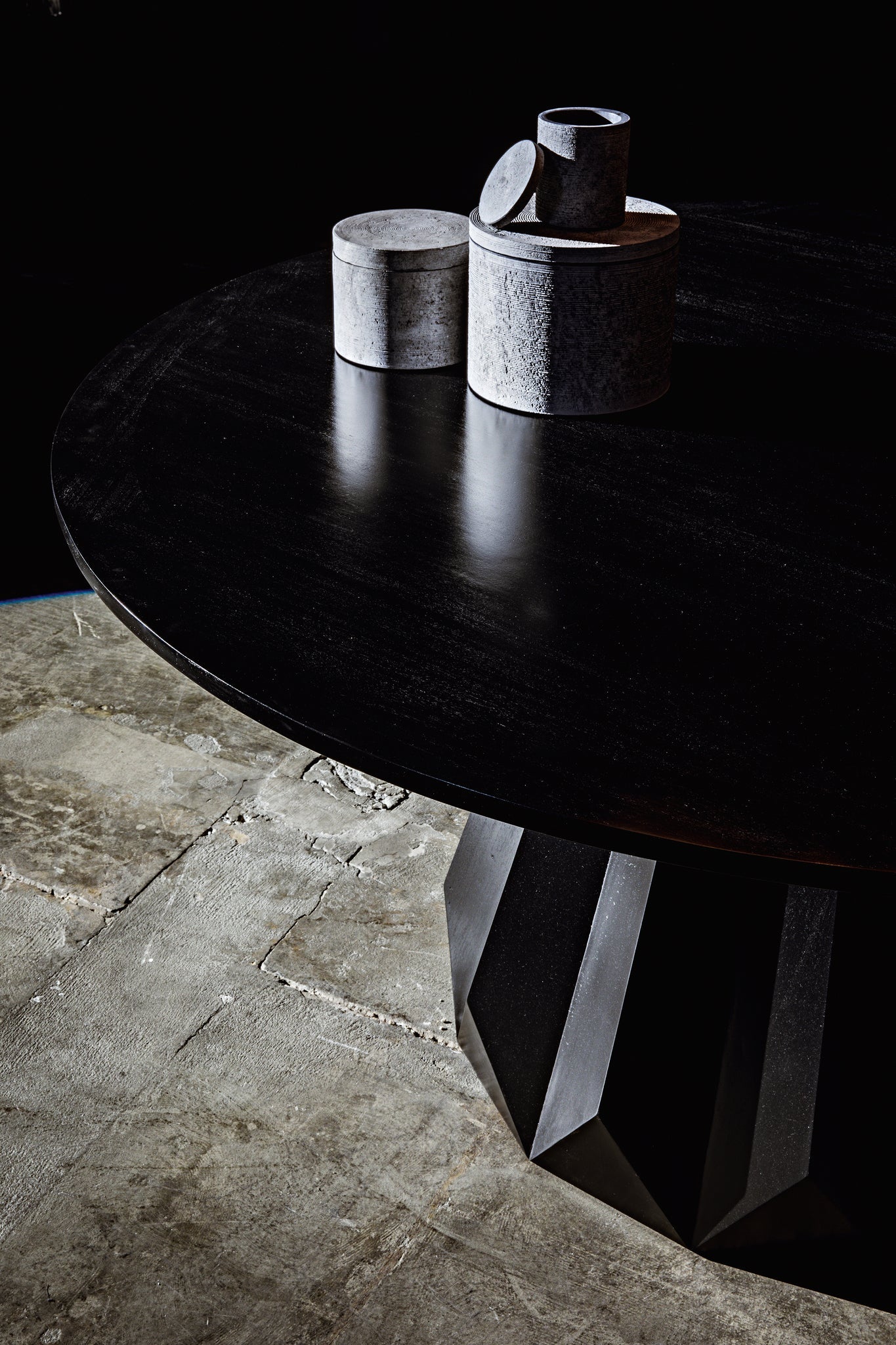 Brosche Dining Table, Hand Rubbed Black - Furniture - Tipplergoods