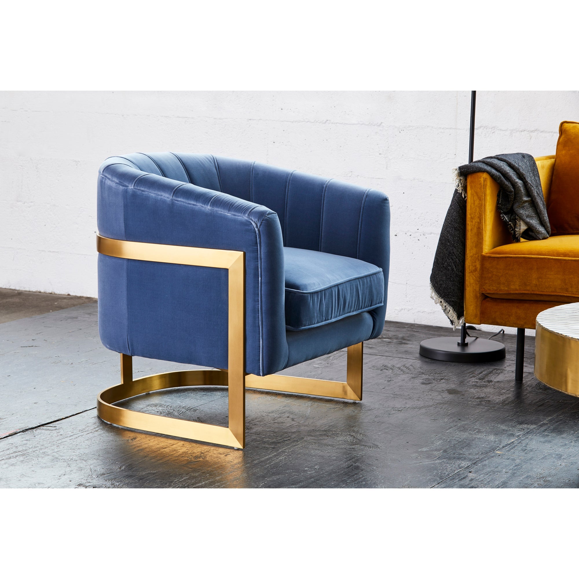 Carr Arm Chair - Furniture - Tipplergoods